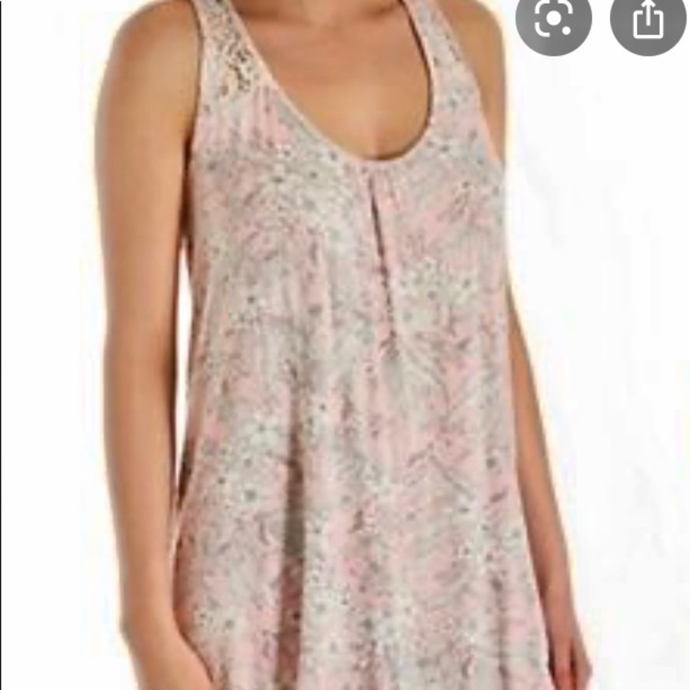 Tahari Chemise